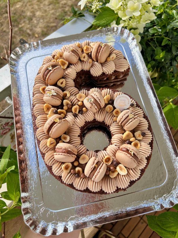Number cake chocolat 8/10p Number Cake Chocolat Praliné